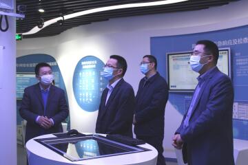 杭州市委副秘書(shū)長(cháng)郭東風(fēng)一行調研遠望信息